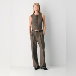 Aritzia Effortless Pants in Tyson Chk Brown/Taup